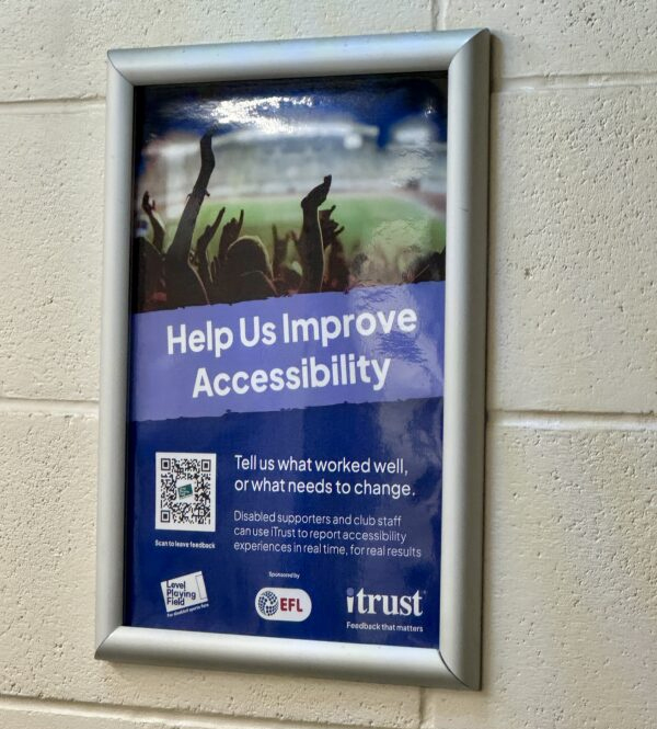 poster iTrust app